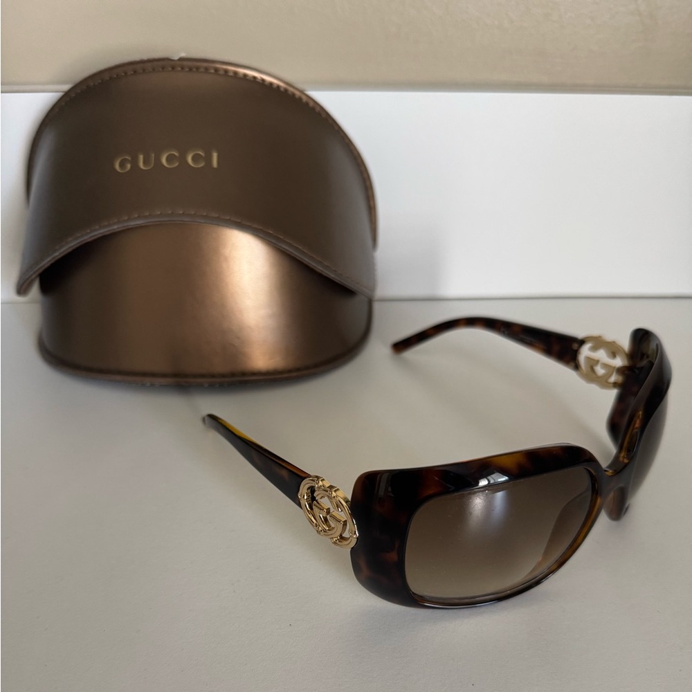 Gucci Tortoiseshell Sunglasses with Gold Details
